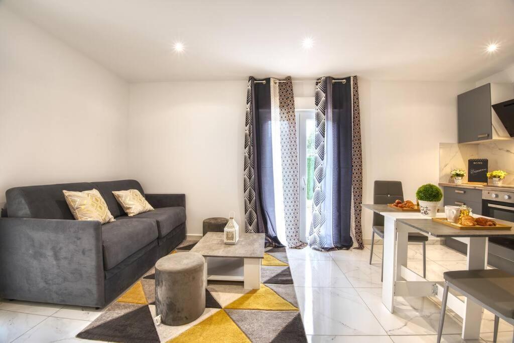 Appartement Appt P2 De 1 A 6 Pers A Rognac Extérieur photo