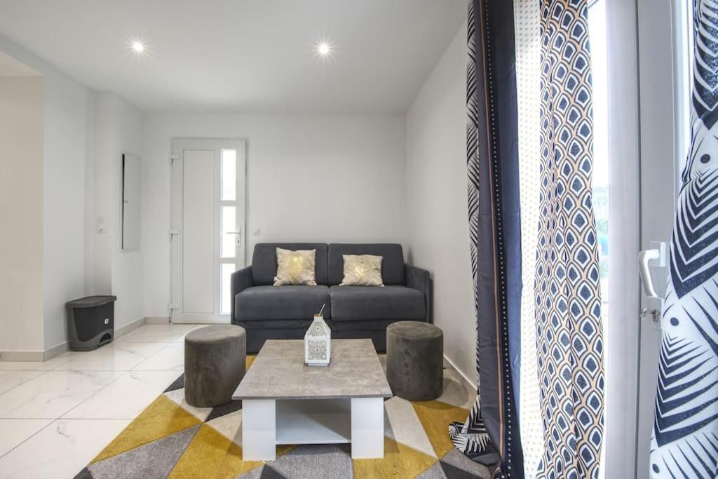 Appartement Appt P2 De 1 A 6 Pers A Rognac Extérieur photo