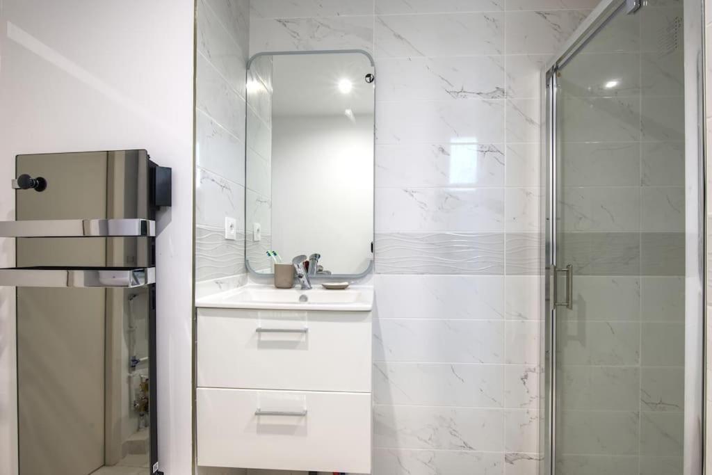 Appartement Appt P2 De 1 A 6 Pers A Rognac Extérieur photo