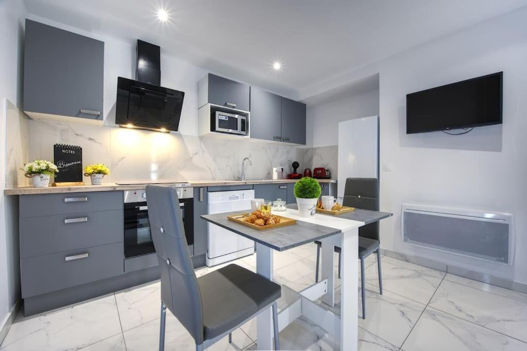 Appartement Appt P2 De 1 A 6 Pers A Rognac Extérieur photo